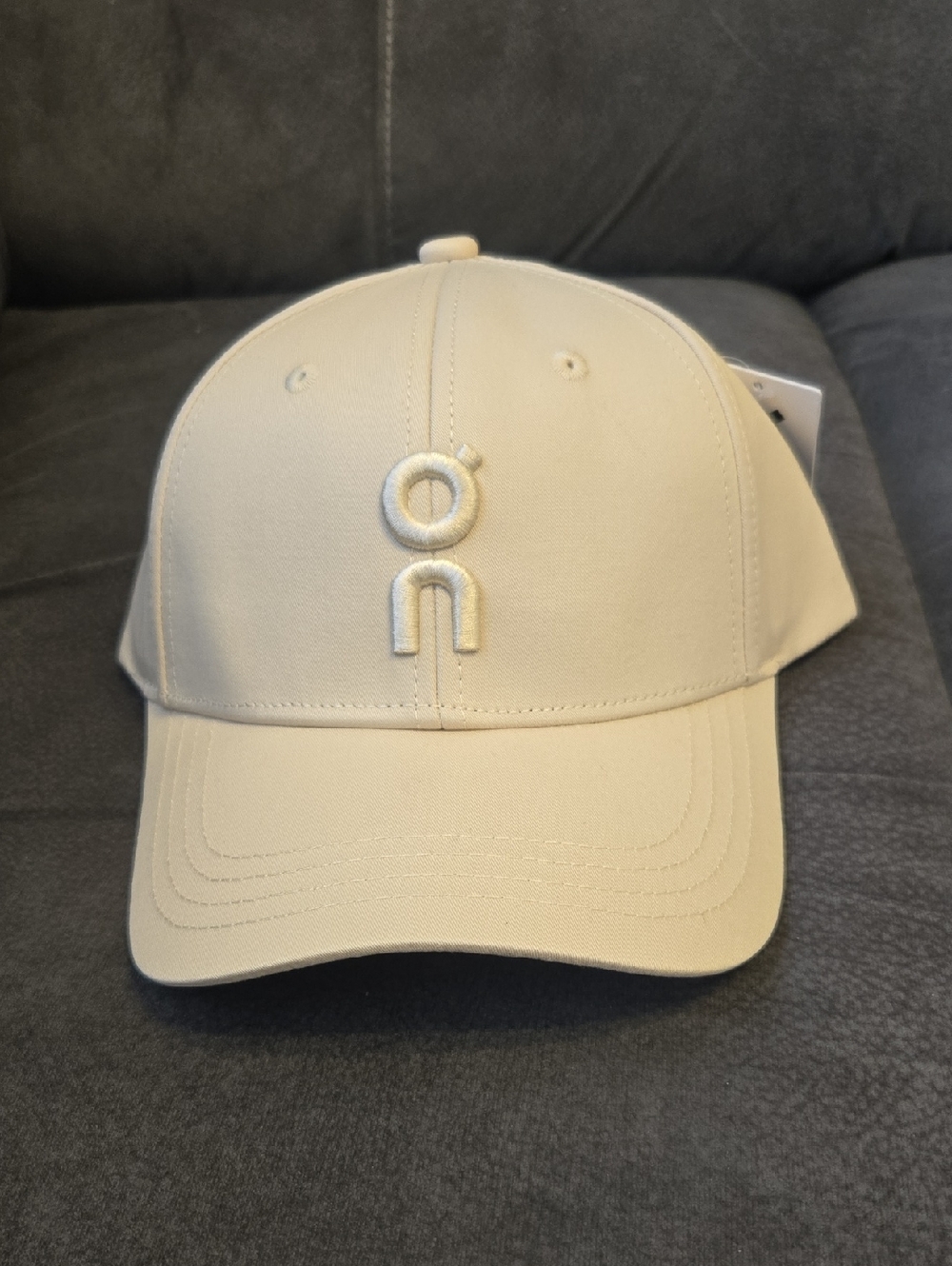 On Cloud Beige Cap